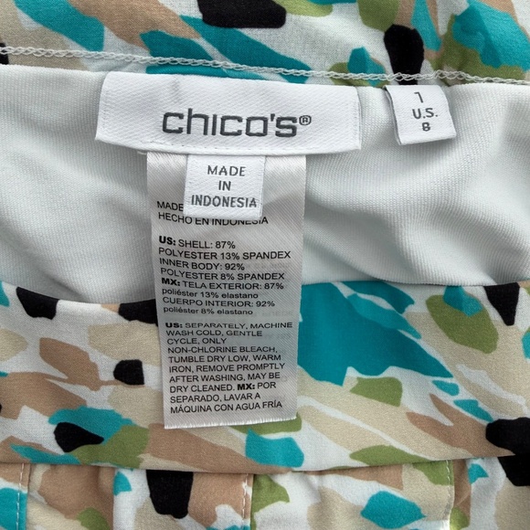 Chico's Zenergy Pleated Abstract Skirt Skort Size 8 Tennis Golf Pickleball UPF - Picture 8 of 8